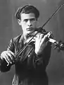 Mahmoud Zoufonoun à 20 ans, c. 1940.