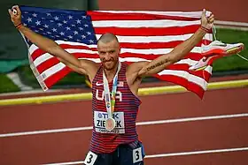 Image illustrative de l’article Zach Ziemek