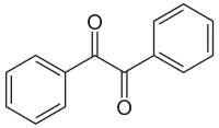 Image illustrative de l’article Benzile