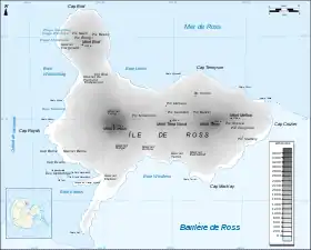 L'île de Ross. Le cap Crozier forme son extrémité est